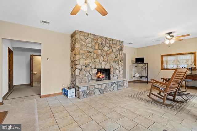 164 TRENTON RD, Langhorne, PA 19047