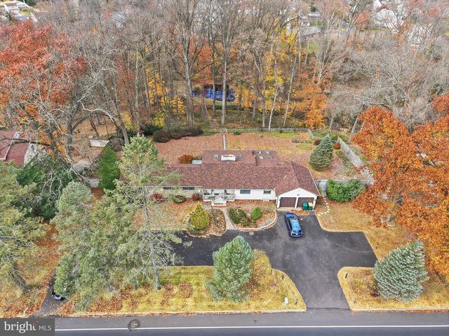 164 TRENTON RD, Langhorne, PA 19047