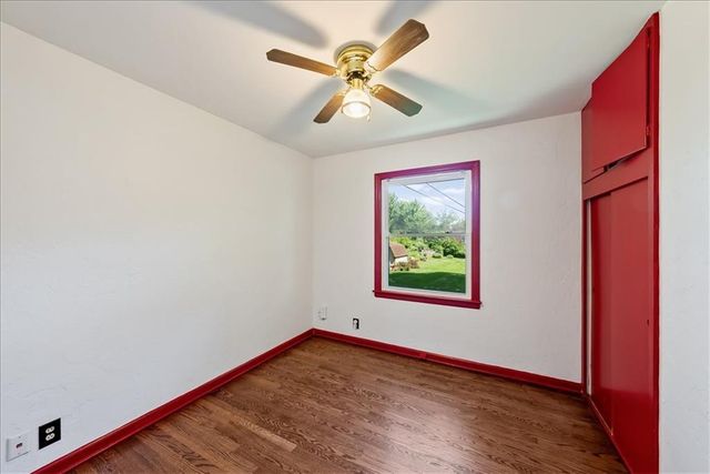 606 67th Place, Kansas City, MO 64118