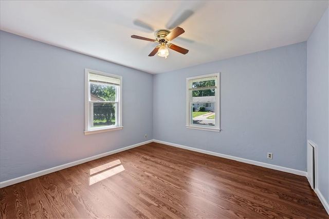 606 67th Place, Kansas City, MO 64118