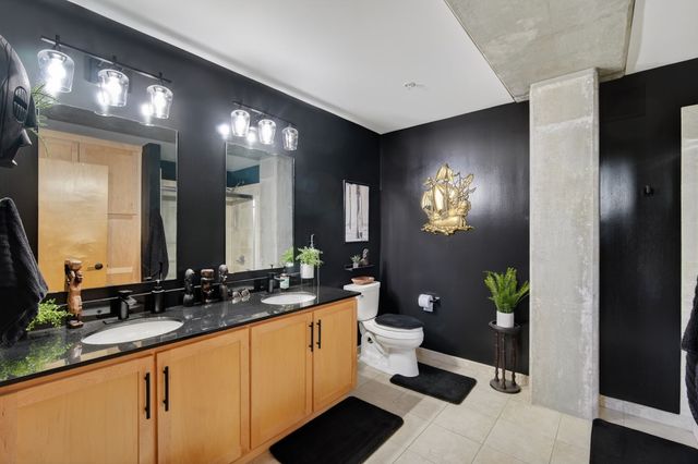 119 4th Street 103, Des Moines, IA 50309