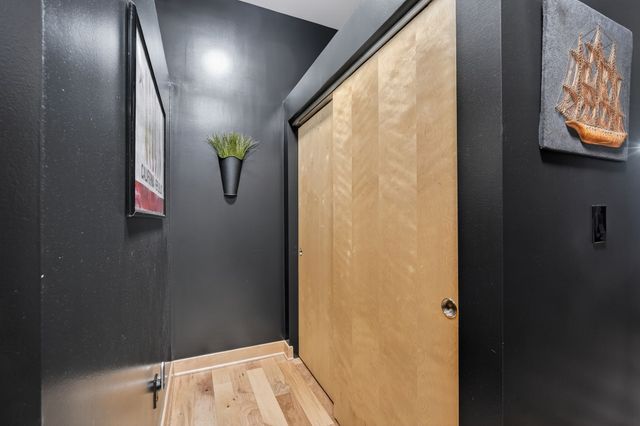 119 4th Street 103, Des Moines, IA 50309