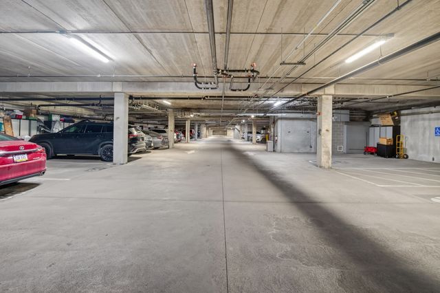 119 4th Street 103, Des Moines, IA 50309