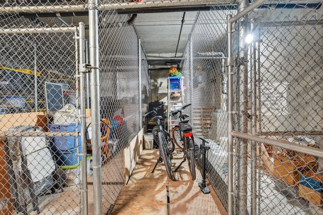 119 4th Street 103, Des Moines, IA 50309