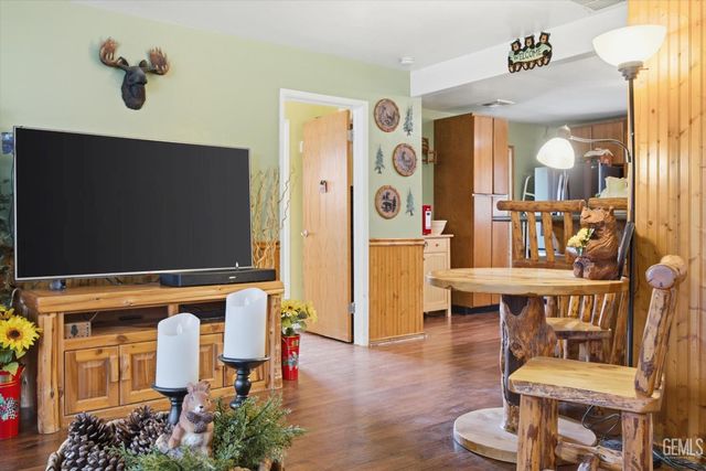 1623 Lisle Street, Bakersfield, CA 93308