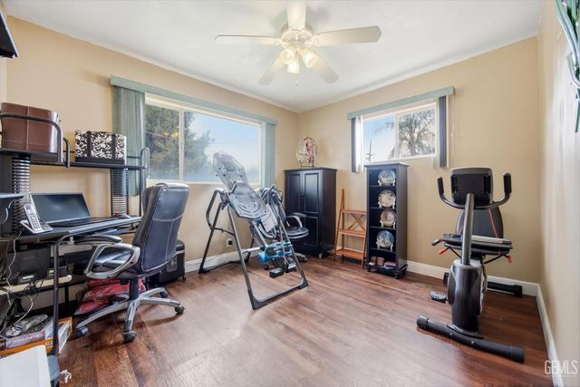 1623 Lisle Street, Bakersfield, CA 93308
