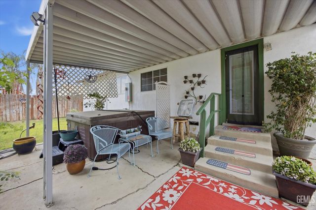 1623 Lisle Street, Bakersfield, CA 93308
