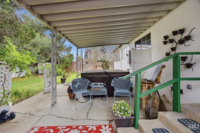 1623 Lisle Street, Bakersfield, CA 93308