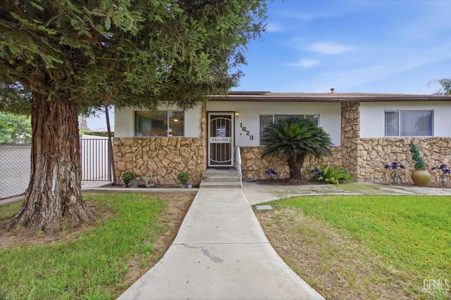 1623 Lisle Street, Bakersfield, CA 93308