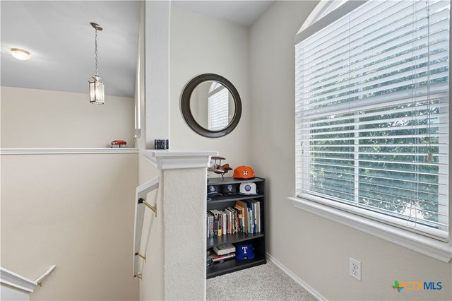 381 Bloomsbury Drive, Kyle, TX 78640