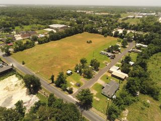 1916 Gault Road, Houston, TX 77039