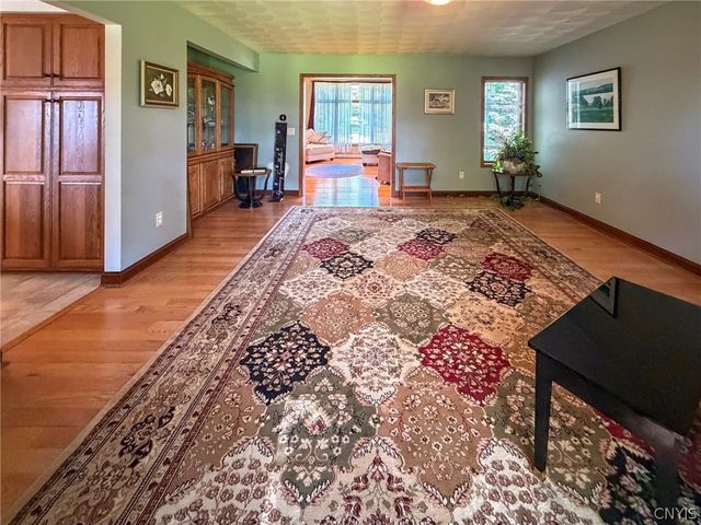 6125 Oakridge Road, Owasco, NY 13021