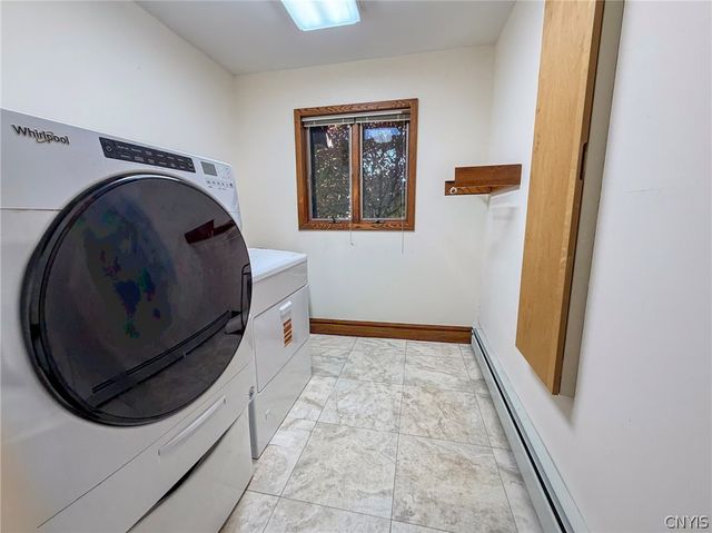 6125 Oakridge Road, Owasco, NY 13021