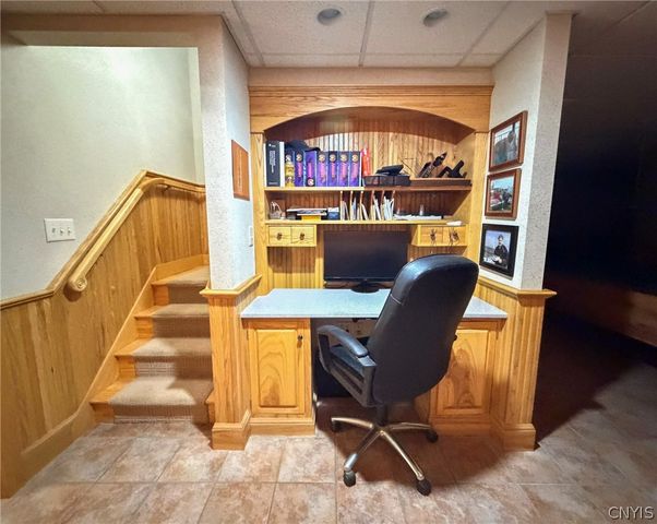 6125 Oakridge Road, Owasco, NY 13021