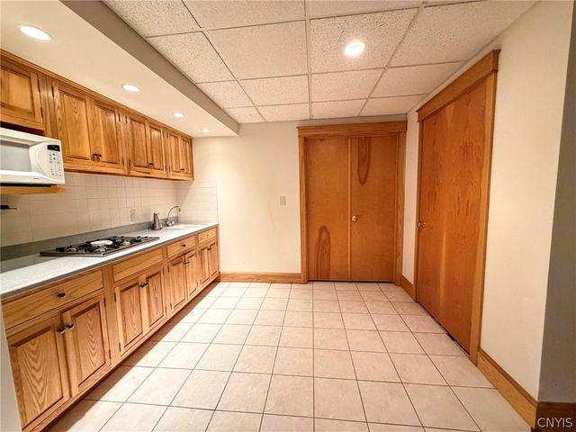 6125 Oakridge Road, Owasco, NY 13021