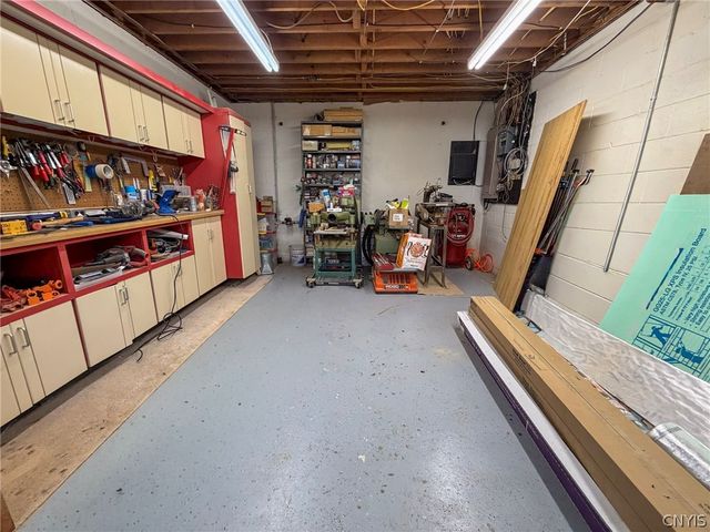 6125 Oakridge Road, Owasco, NY 13021