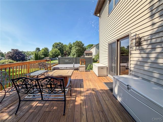 6125 Oakridge Road, Owasco, NY 13021