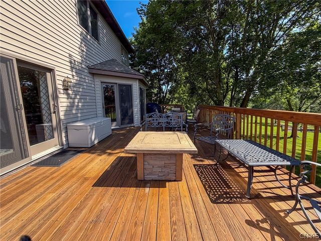 6125 Oakridge Road, Owasco, NY 13021