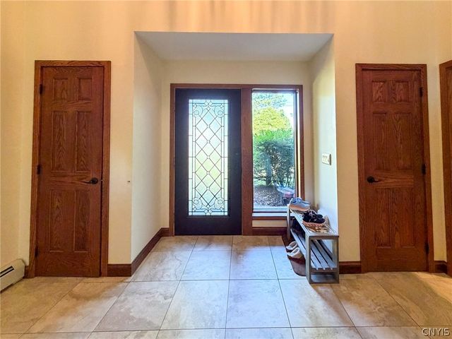 6125 Oakridge Road, Owasco, NY 13021