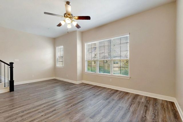294 Ferndale Street, Lewisville, TX 75056