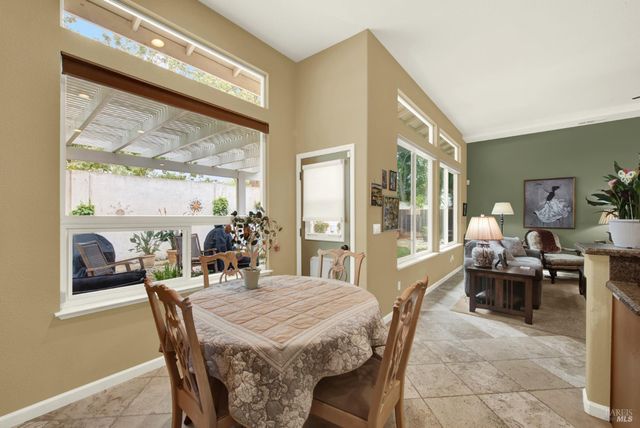 1315 Fullerton Dr, Fairfield, CA 94533