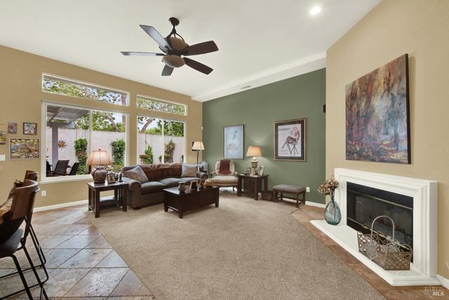 1315 Fullerton Dr, Fairfield, CA 94533