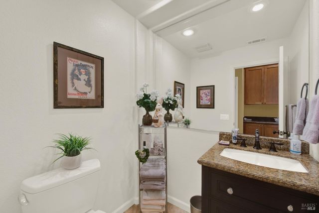 1315 Fullerton Dr, Fairfield, CA 94533