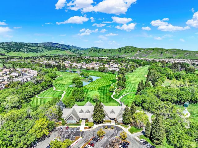 1315 Fullerton Dr, Fairfield, CA 94533