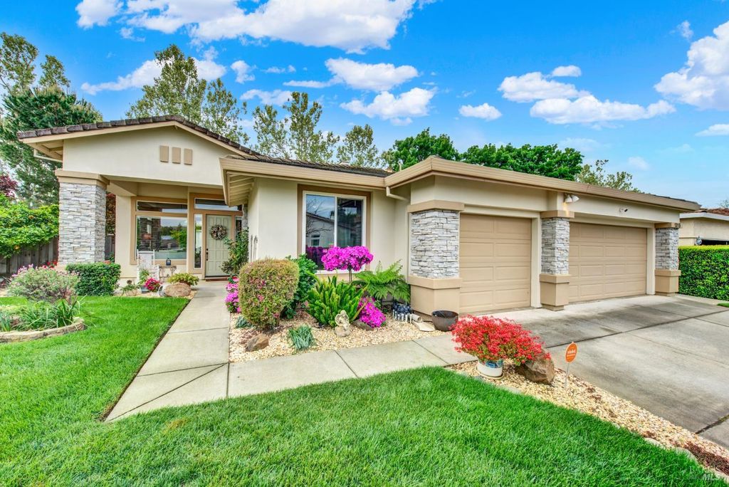 1315 Fullerton Dr, Fairfield, CA 94533