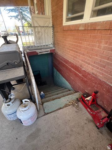 158 W 100 S, Moroni, UT 84646