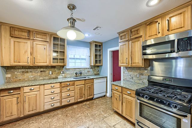 2207 Euclid Ave, Austin, TX 78704