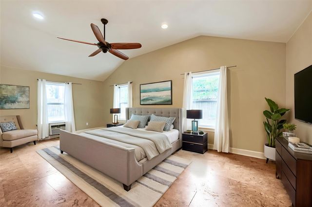 2207 Euclid Ave, Austin, TX 78704