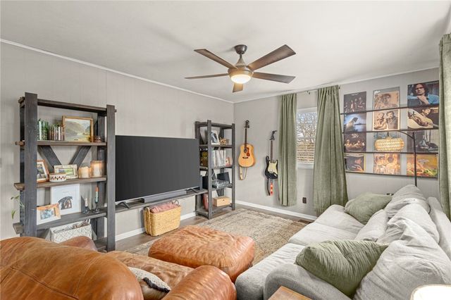 3 Sheneman Drive, Bella Vista, AR 72715