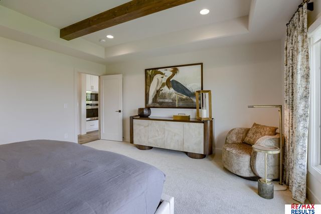 2713 S 224 Street, Omaha, NE 68022