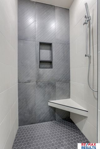 2713 S 224 Street, Omaha, NE 68022