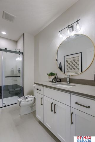 2713 S 224 Street, Omaha, NE 68022