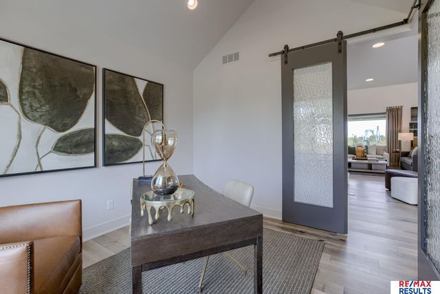 2713 S 224 Street, Omaha, NE 68022