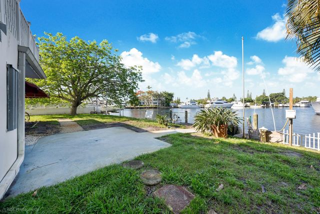 2141 SW 23RD Avenue, Fort Lauderdale, FL 33312