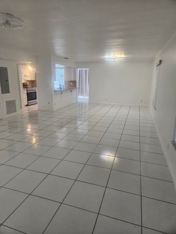 2141 SW 23RD Avenue, Fort Lauderdale, FL 33312