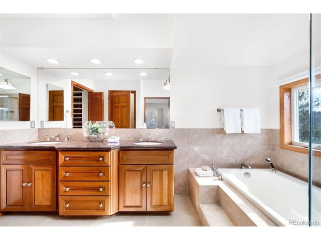 1920 W Arapahoe Rd, Littleton, CO 80120