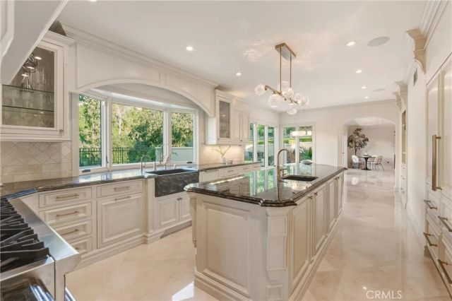 1400 Via Zumaya, Palos Verdes Estates, CA 90274