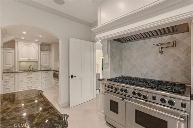 1400 Via Zumaya, Palos Verdes Estates, CA 90274