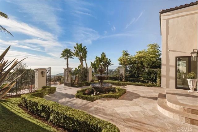 1400 Via Zumaya, Palos Verdes Estates, CA 90274