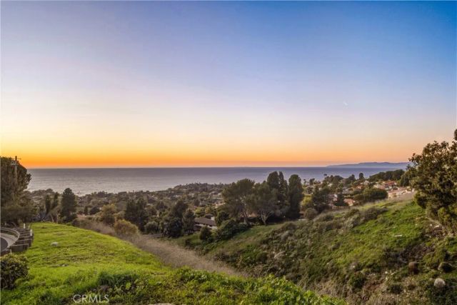 1400 Via Zumaya, Palos Verdes Estates, CA 90274