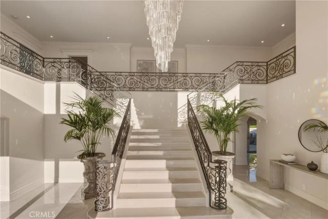 1400 Via Zumaya, Palos Verdes Estates, CA 90274