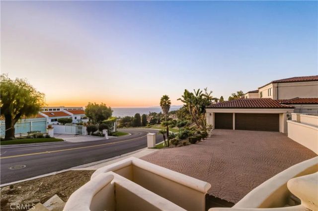 1400 Via Zumaya, Palos Verdes Estates, CA 90274