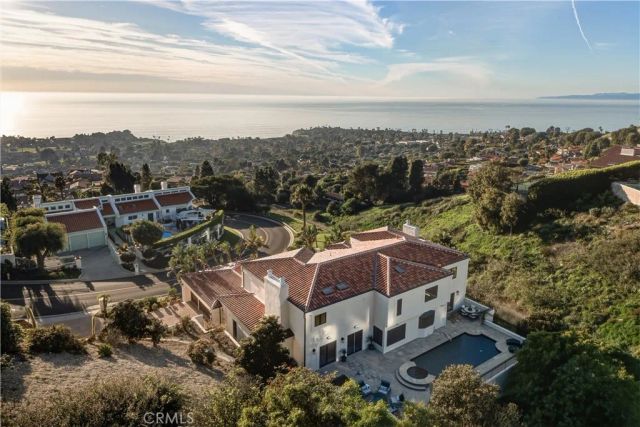 1400 Via Zumaya, Palos Verdes Estates, CA 90274