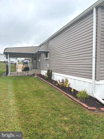 219 WINDING BROOK RUN, North Wales, PA 19454