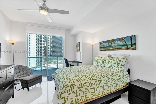 1111 SW 1st Ave 2325-N, Miami, FL 33130