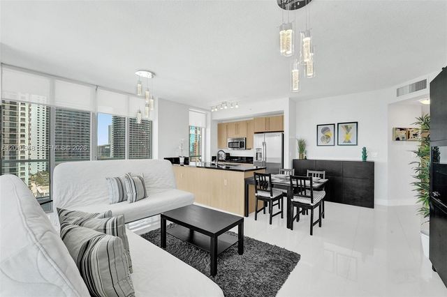 1111 SW 1st Ave 2325-N, Miami, FL 33130
